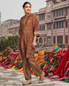 printed straight kurta set