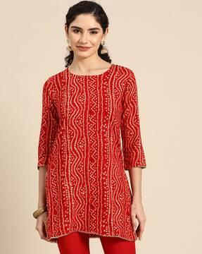 printed straight kurta with lace accent