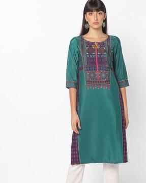 printed straight kurta with tassel accent