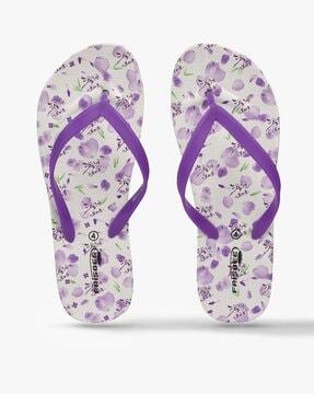 printed thong-strap flip-flops