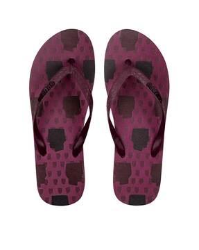 printed thong-strap flip-flops