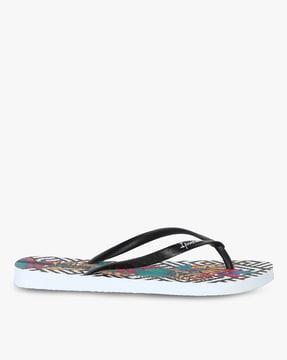 printed thong-strap flip-flops