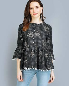 printed top with 3/4th sleeves