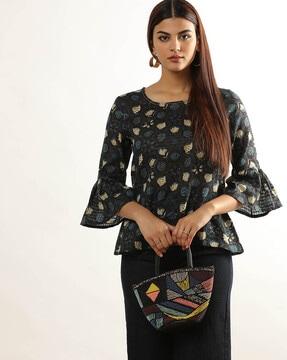 printed top with flounce sleeves