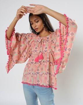 printed top with kaftans sleeves