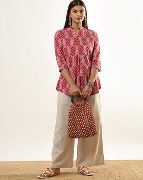 printed tunic with inverted pleat