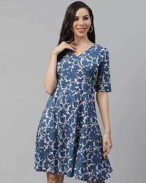 printed v-neck fit & flare dress