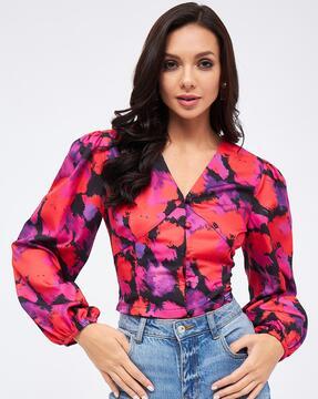 printed v-neck top with button-loop closure