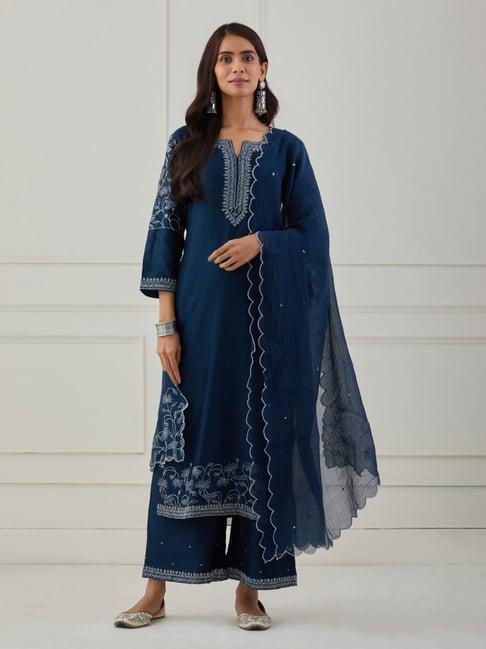 priya chaudhary blue bandhan embroidered chanderi silk kurta with pants and dupatta