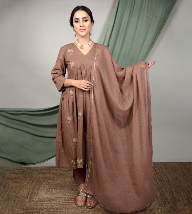 priya chaudhary brown rumi hand embroidery cotton kurta with cotton pants and dupatta