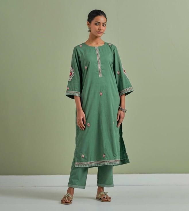 priya chaudhary green lara embroidered cotton kurta with pants