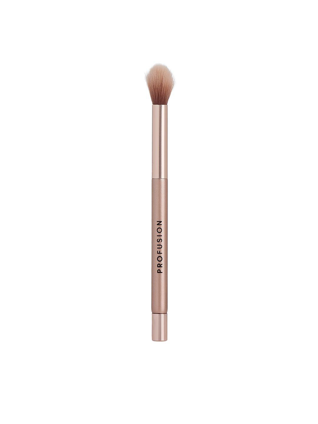 profusion cosmetics magnetix eyeshadow blender brush