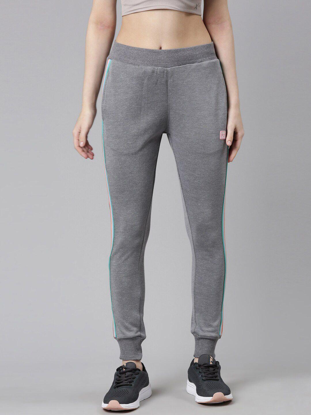 proline women mid-rise joggers