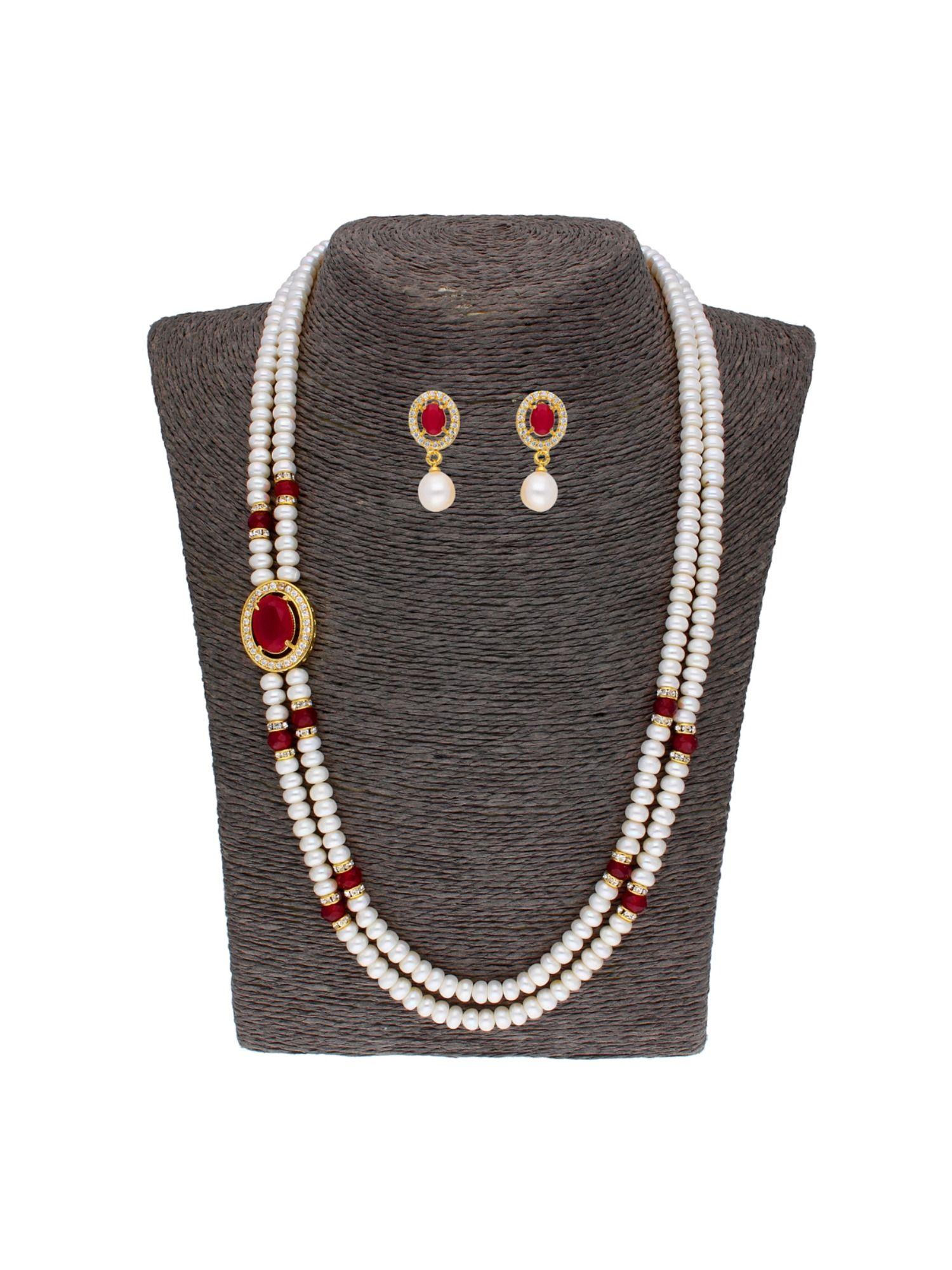 prominent 2 string necklace set
