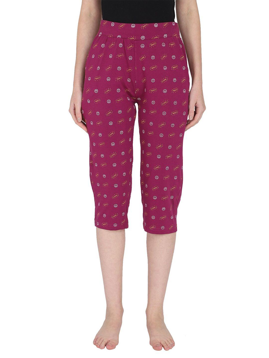 proteens women maroon & white printed cotton mid -rise capris
