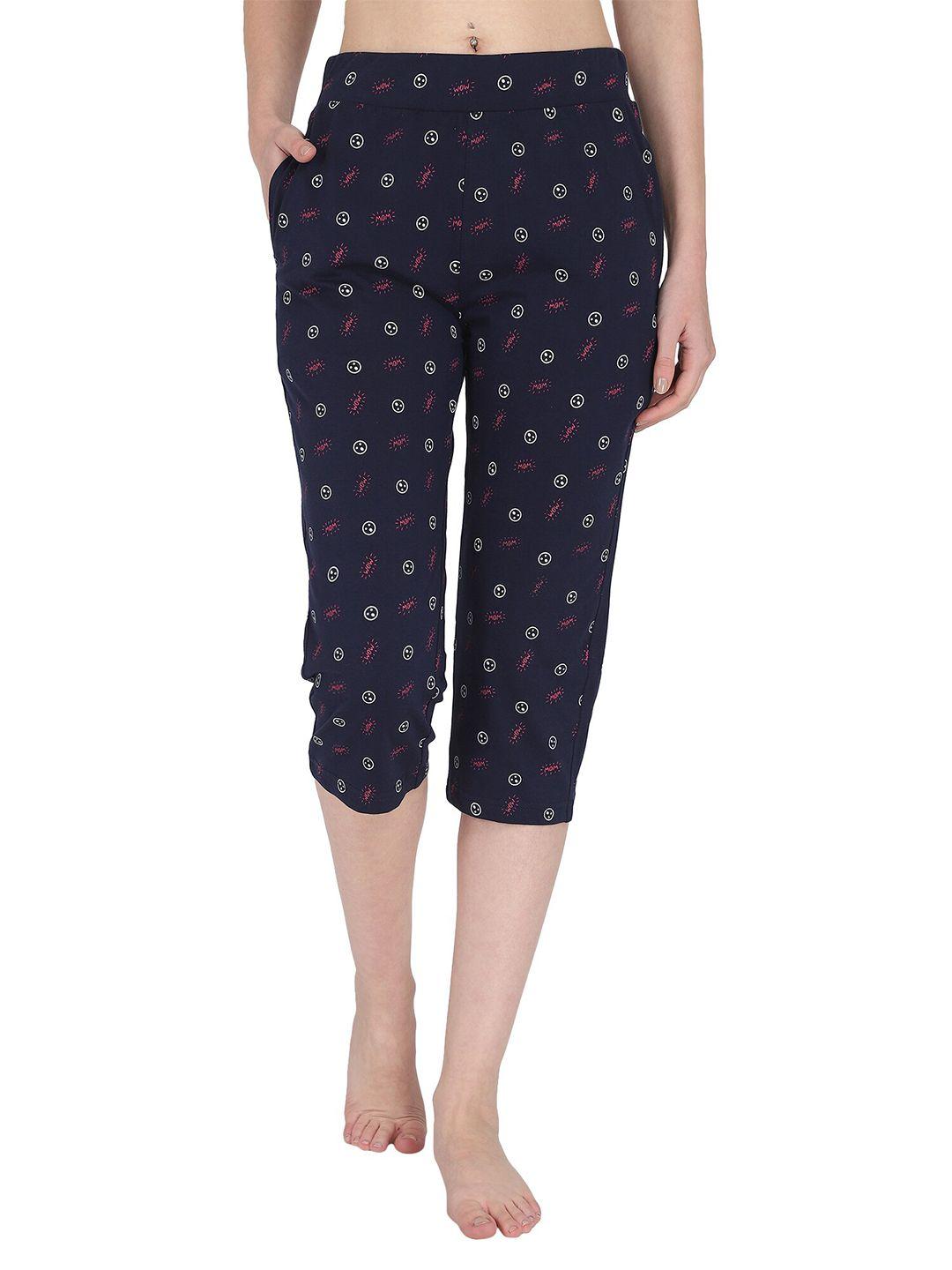 proteens women navy blue & white printed mid -rise capris