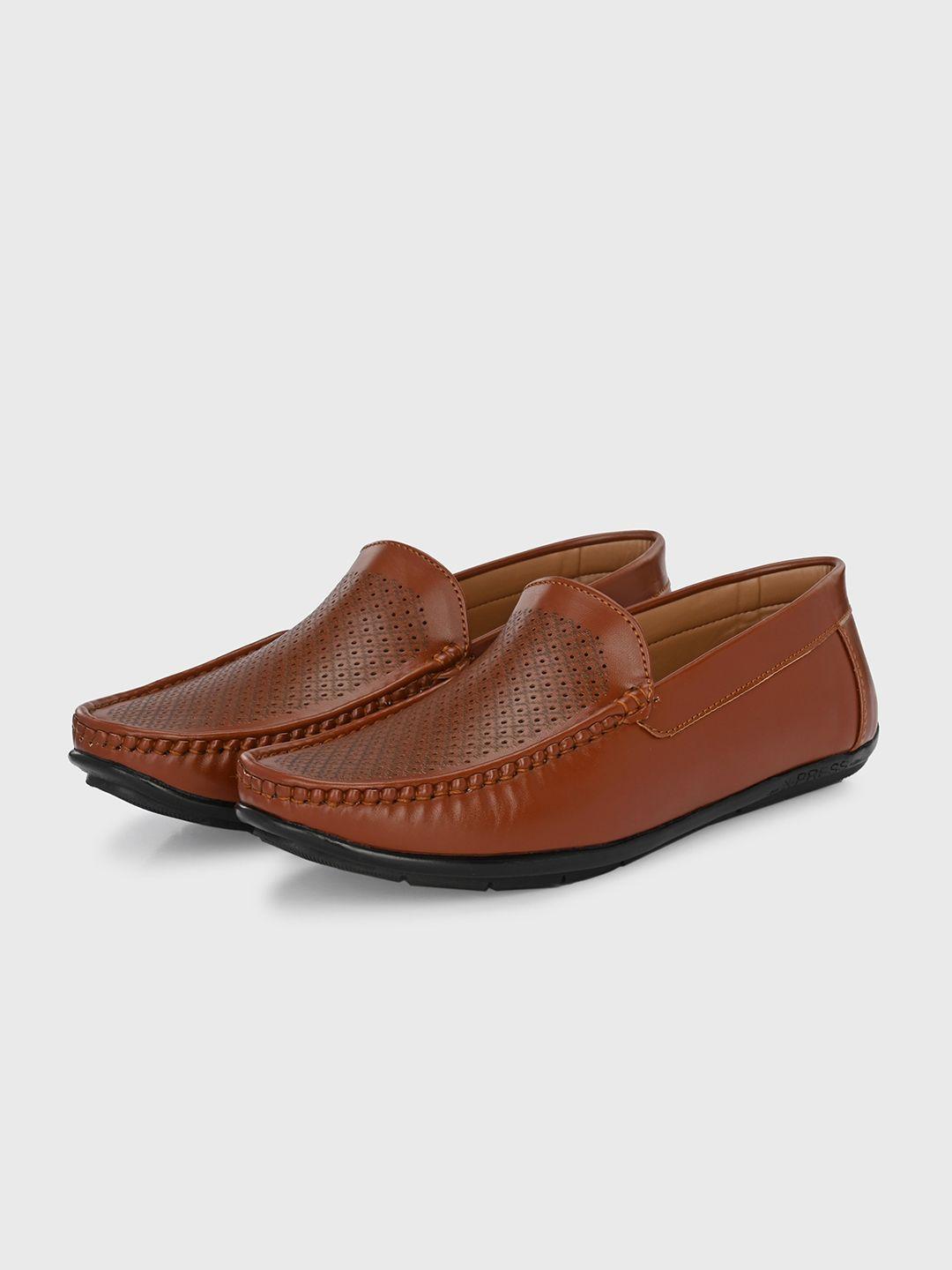 provogue-men-perforated-loafers