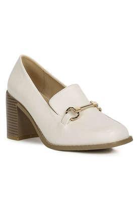 pu slip-on women's loafers - off white