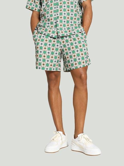 puma classics green regular fit shorts