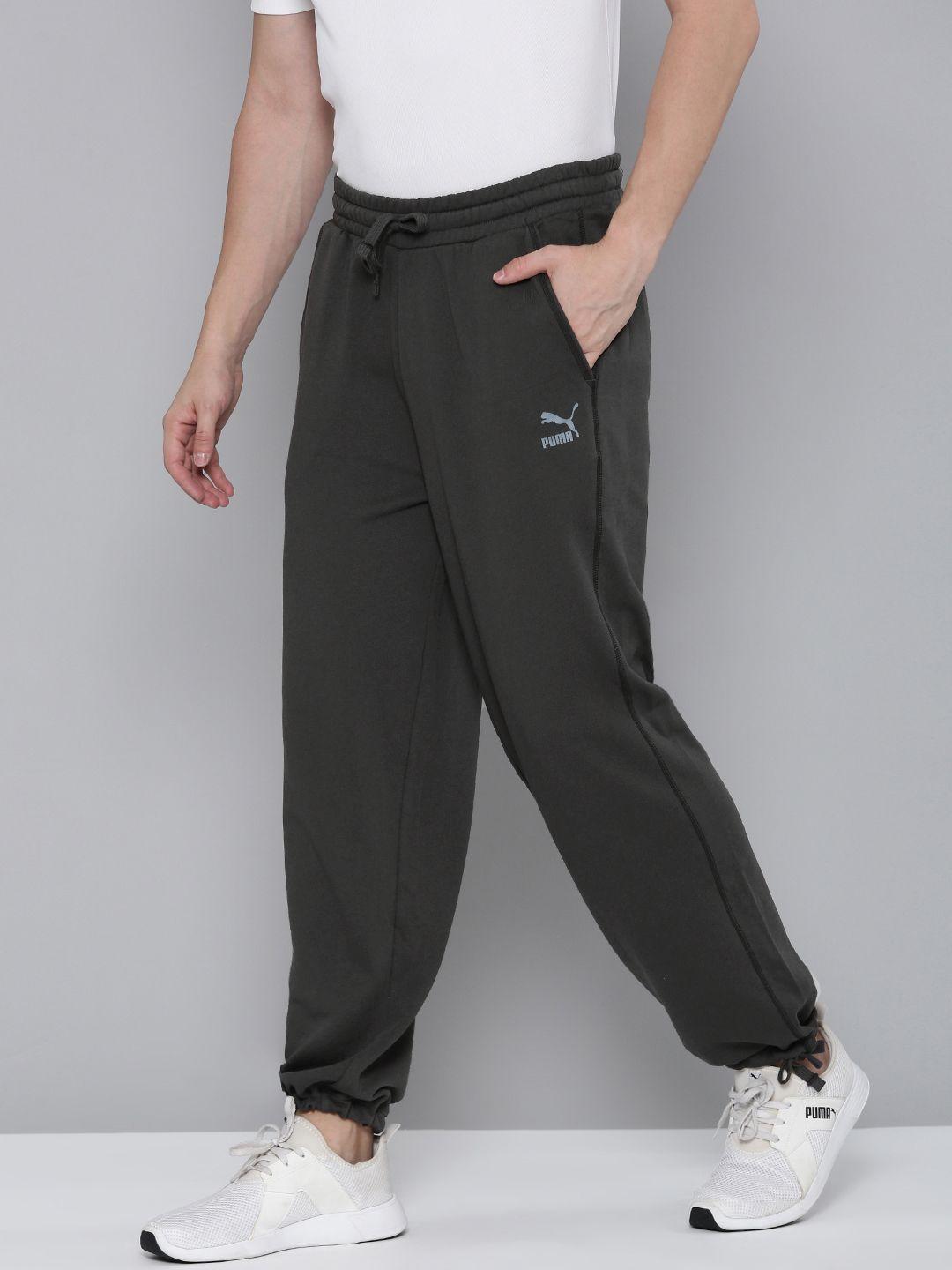 puma men brand logo printed relaxed fit classics re:escape joggers