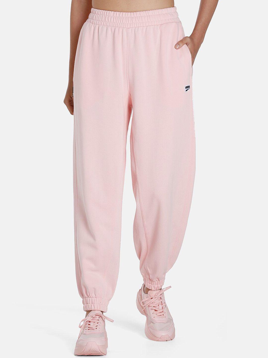 puma women downtown relaxed-fit cotton joggers