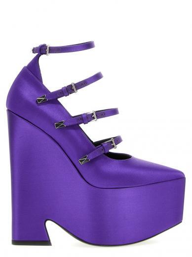 purple pointed toe pumps
