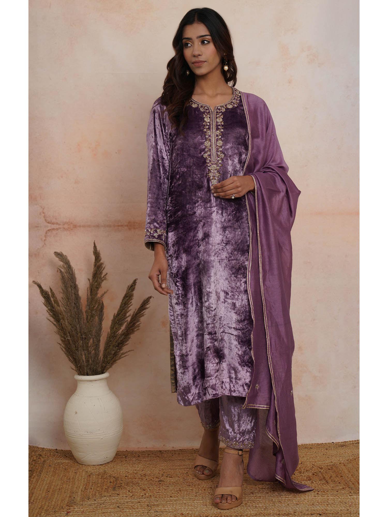 purple velvet kurta with pant & dupatta (set of 3)