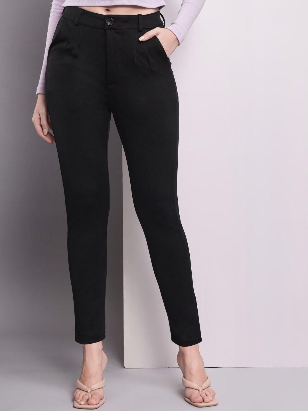 q-rious women mid-rise pleated trousers