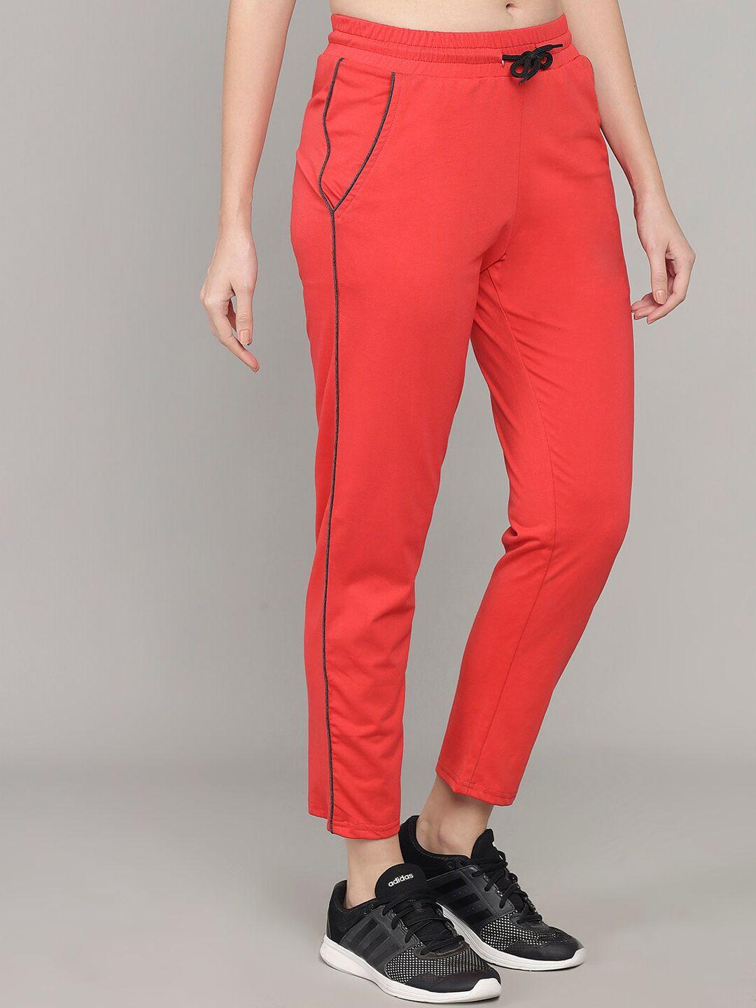 q-rious women peach solid cotton track pants