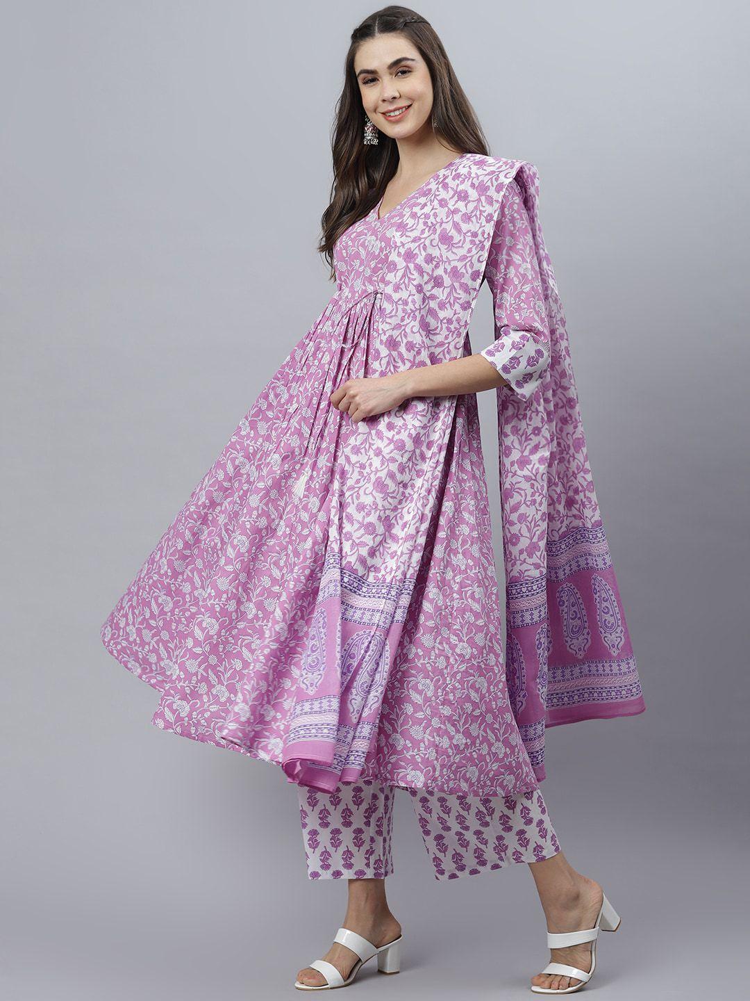 qomn women lavender & white printed cotton kurta with palazzos & dupatta