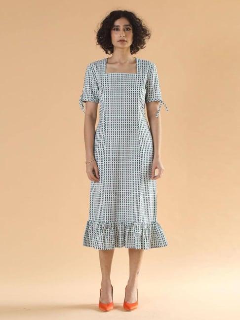 qua light blue the tania dress