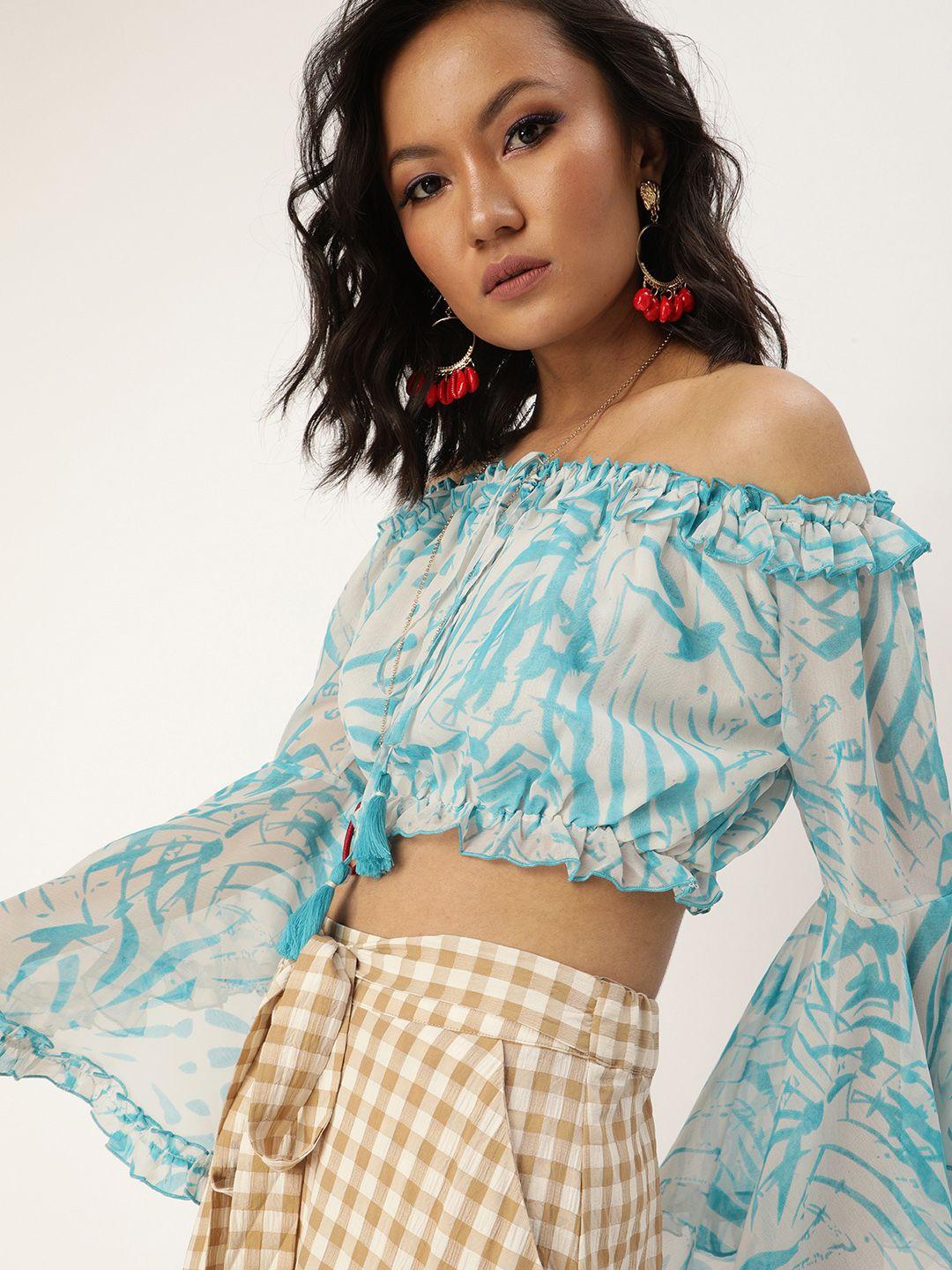 quiero calm white and blue abstract print ruched crop top