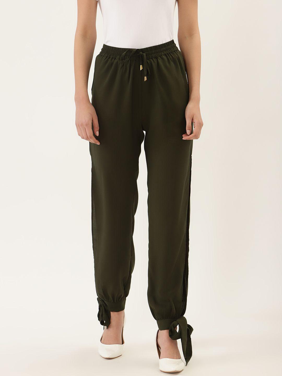 quiero women olive green regular fit solid joggers with side slits