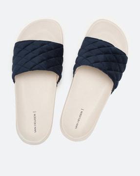 quilted open-toe flat sandals