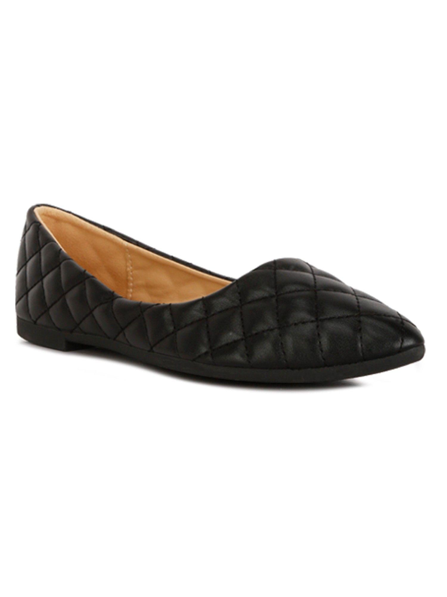 quilted detail ballet flats