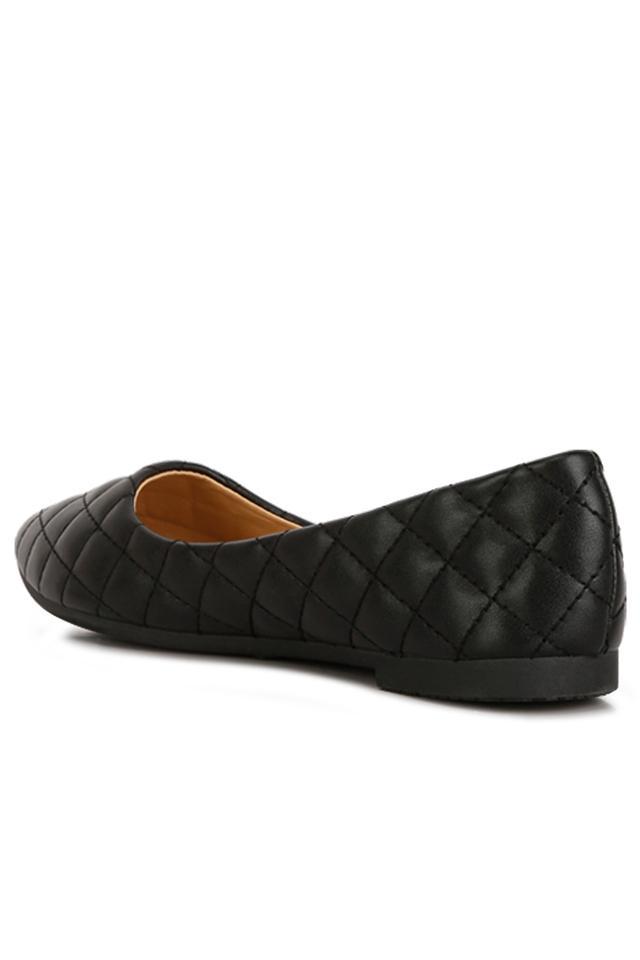 quilted detail ballet flats