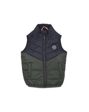 quilted gillet with slip pockets