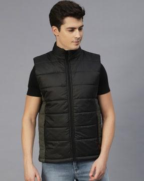 quilted gillets with zipper pockets