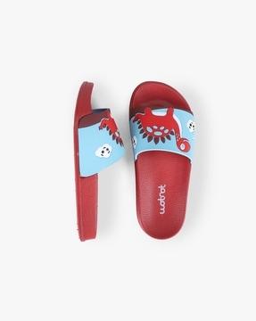 quirky embossed slides