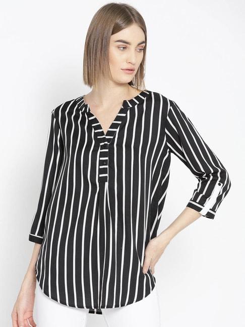 qurvii black & white striped shirt