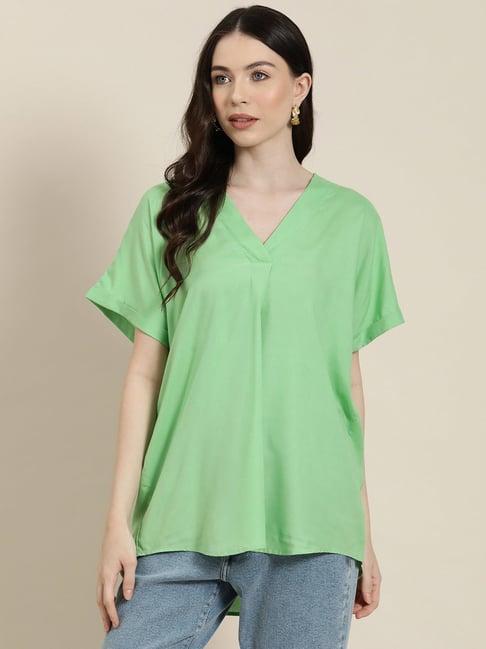 qurvii green top