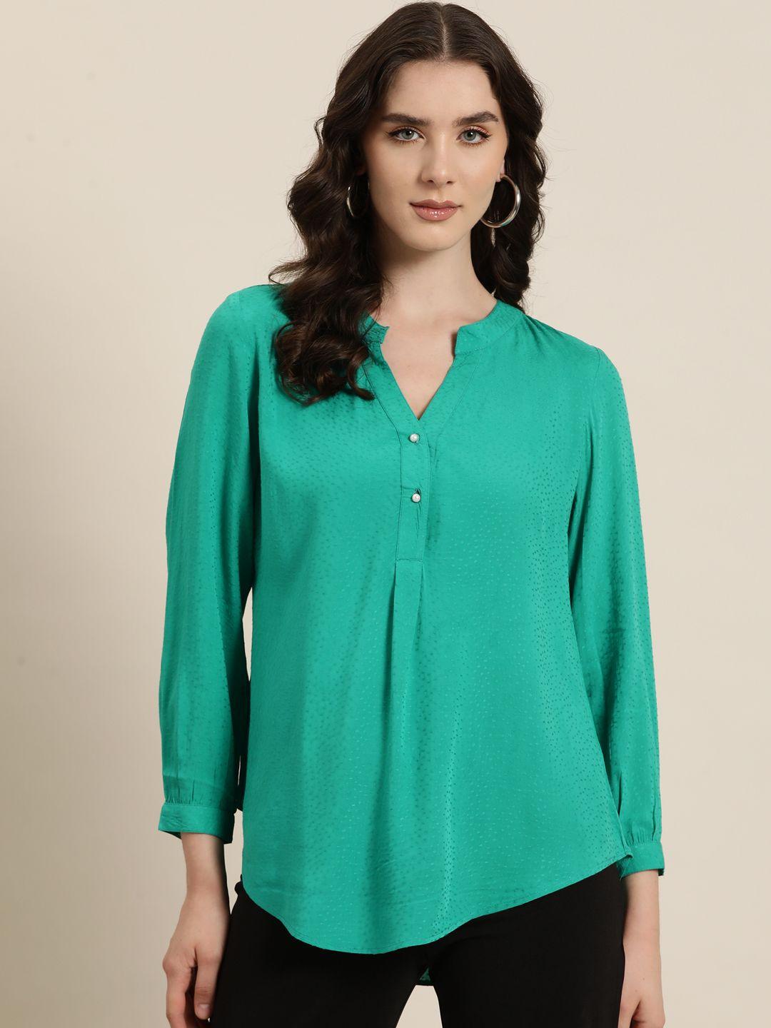 qurvii mandarin collar top