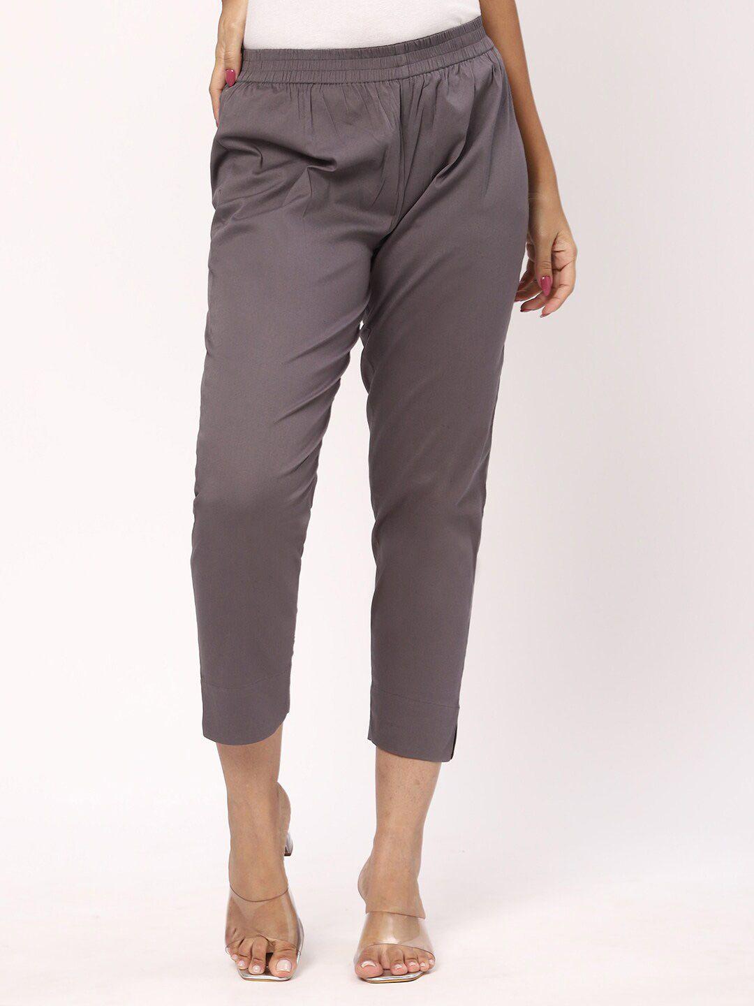 r&b women mid-rise regular fit pleated cotton trousers