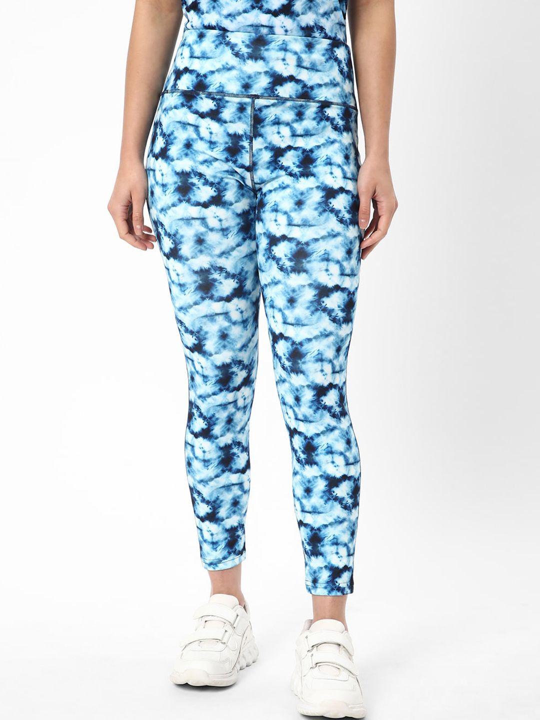 r&b women abstract printed regular trousers
