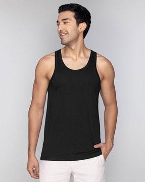 racerback round-neck vest