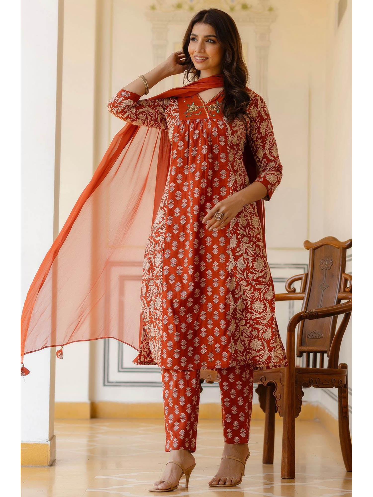 radhya crimson cotton suit kurta with pant and dupatta (set of 3)