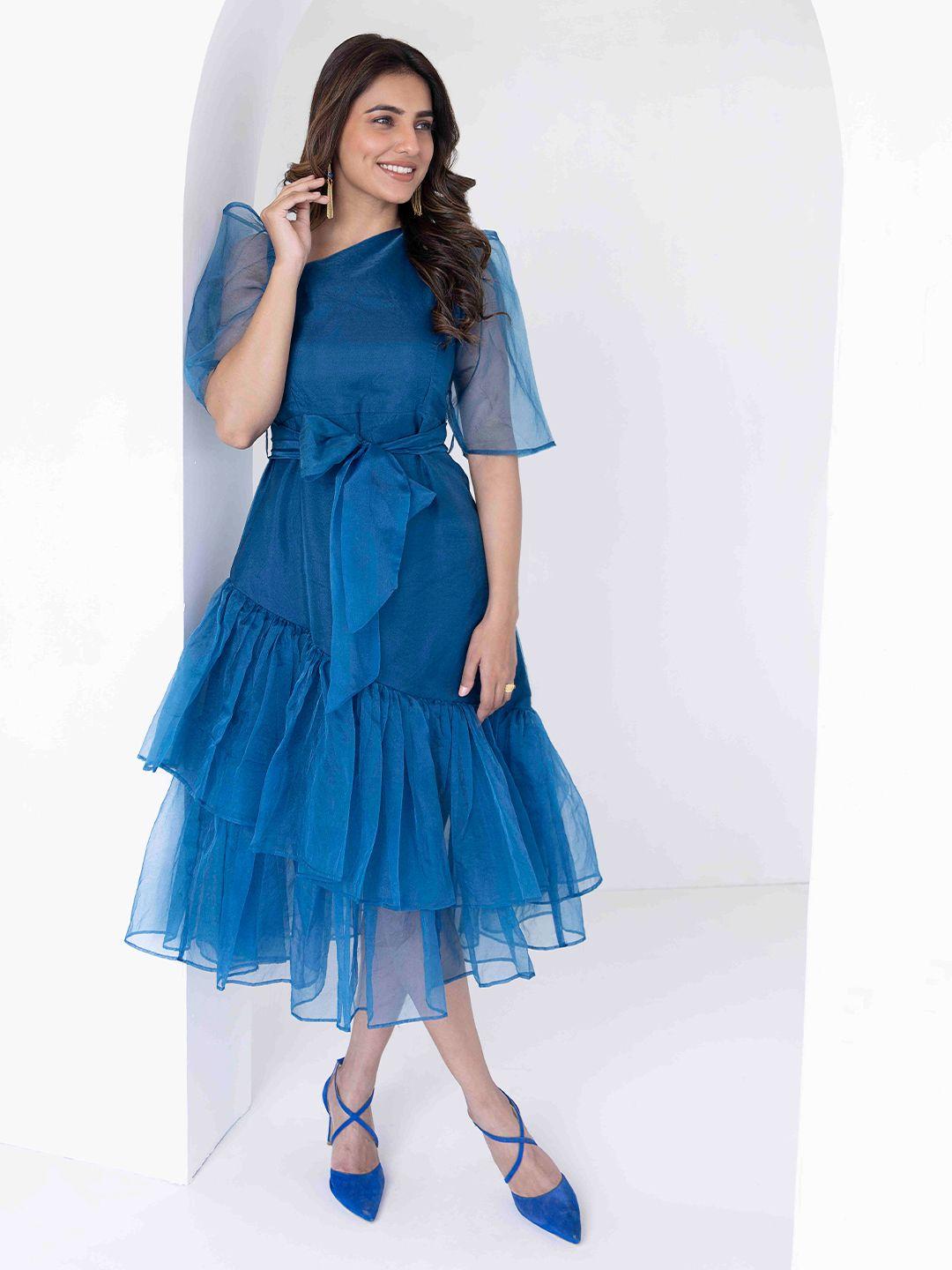 ragavi puff sleeves fit & flare midi dress