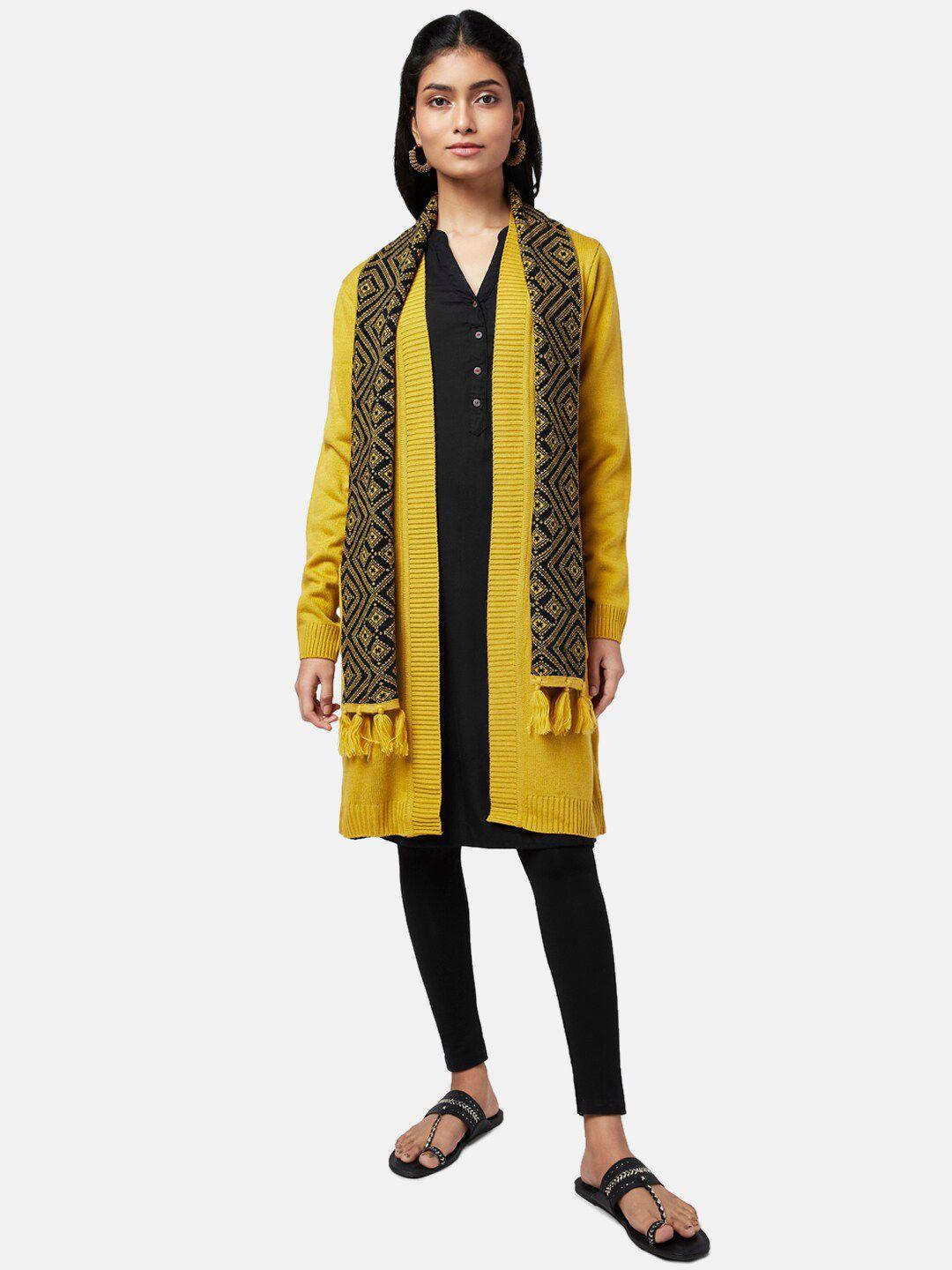 rangmanch by pantaloons women mustard & black longline shrug with stole