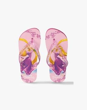 rapunzel print thong-strap flip-flops