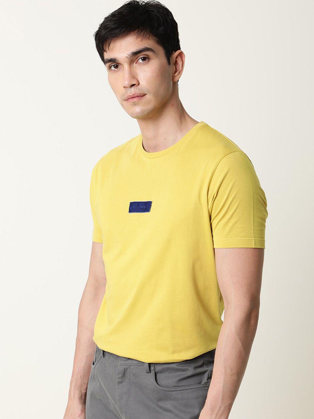 rare rabbit men yellow slim fit t-shirt